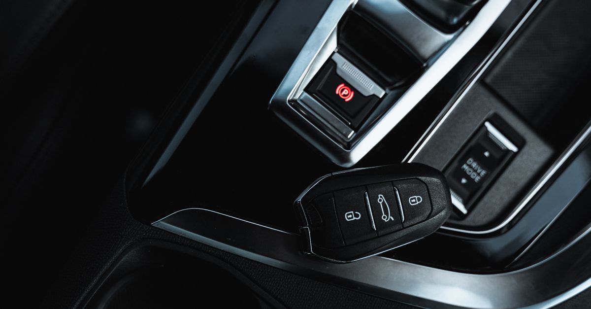 Ford car key fob — East Bronx Locksmith
