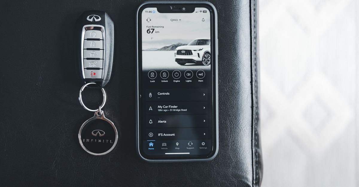 Nissan car key fob — East Bronx Locksmith