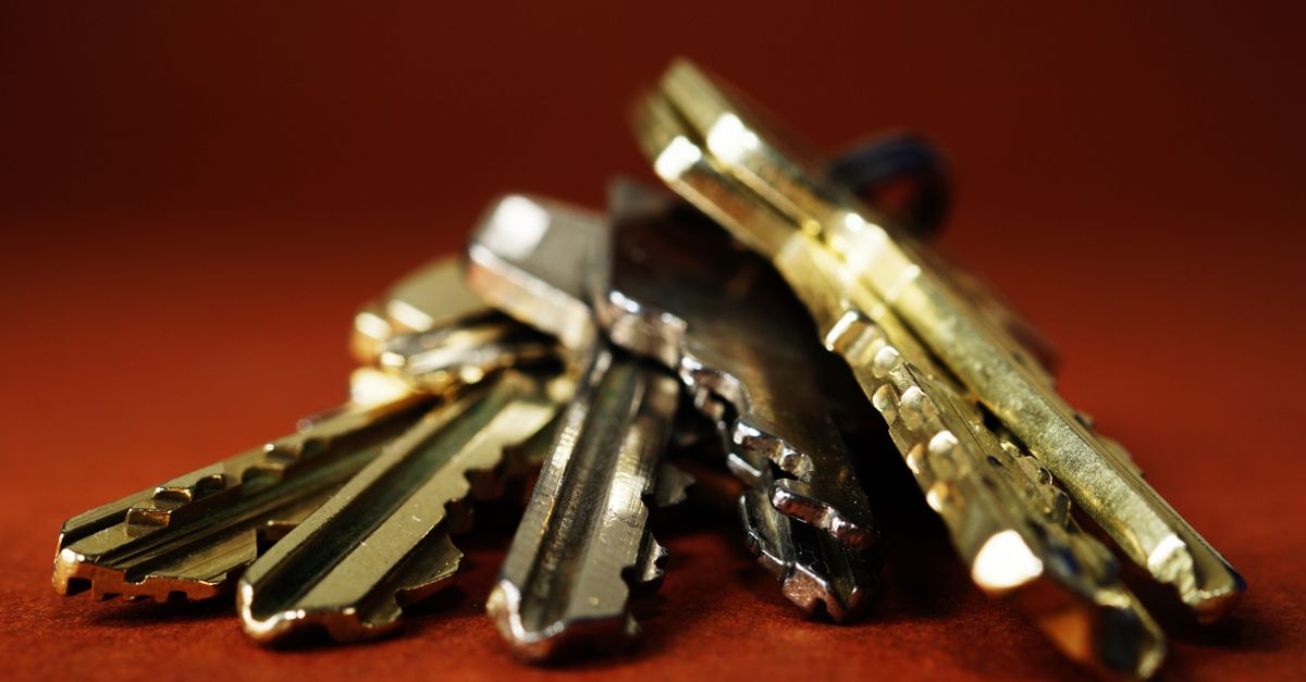 car key cutting machine — East Bronx Locksmith