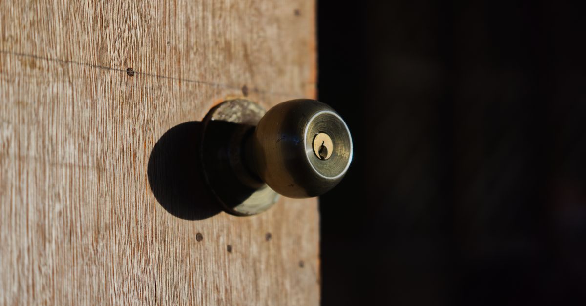 deadbolt installation — East Bronx Locksmith