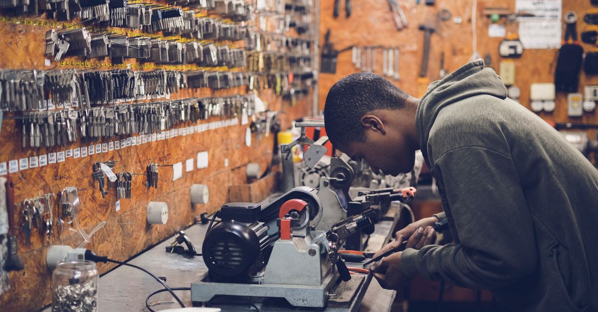 key maker professional — East Bronx Locksmith
